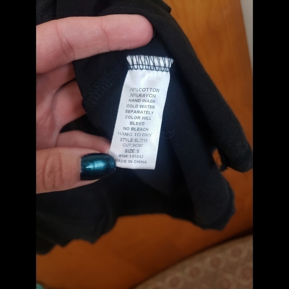 She+Sky Grey Acid Wash Open Shoulder T-shirt Dress - Picture 4 of 6